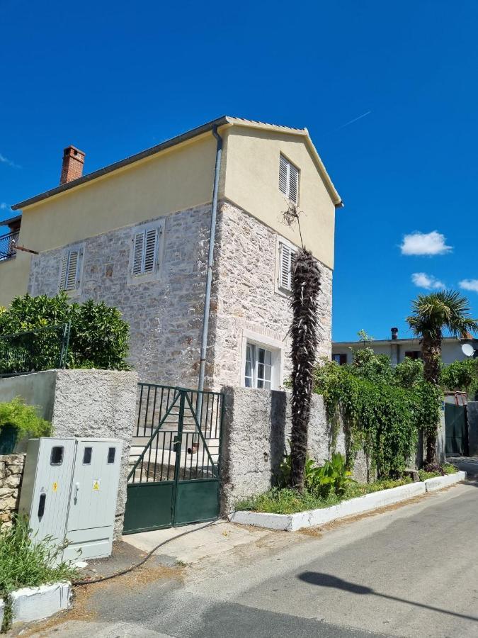 Apartmani Barbarosa Sveti Filip i Jakov Εξωτερικό φωτογραφία